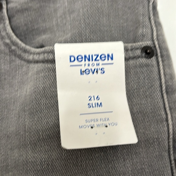 LEVI'S Jeans - Picture 4 of 6